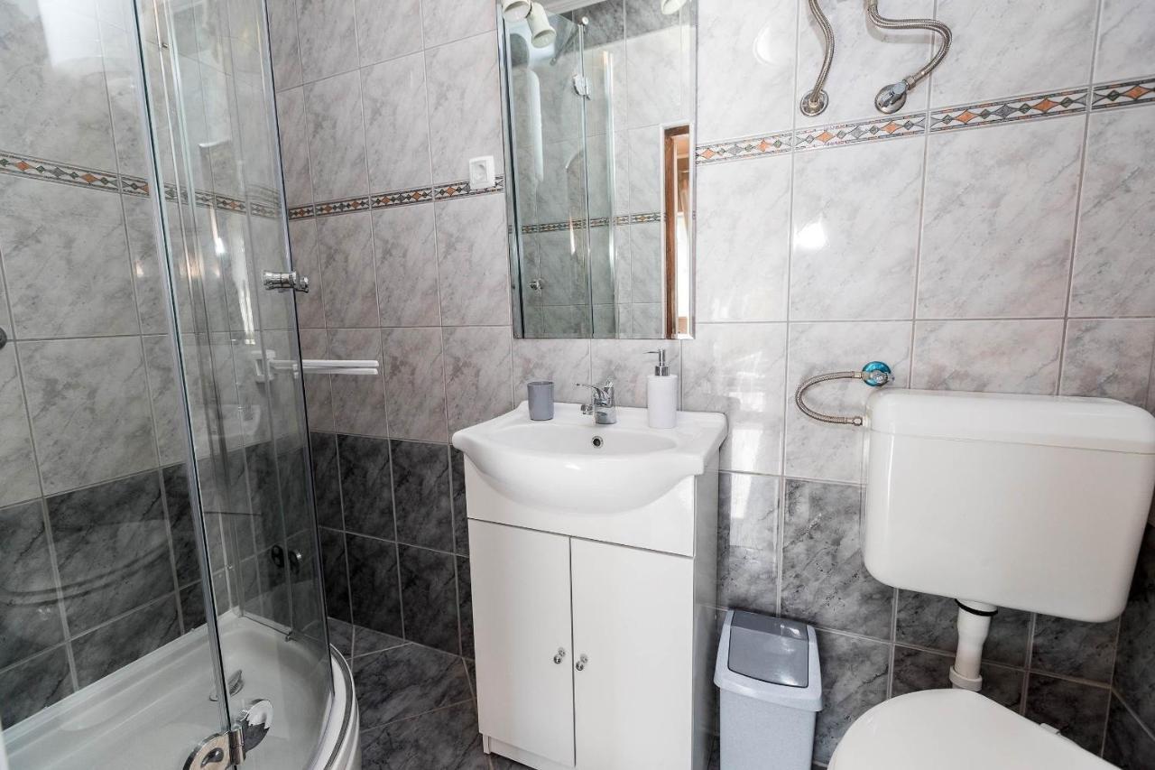 Apartments Karmen 1 Crikvenica Exterior photo